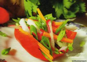Фото "Лодочка" с овощами